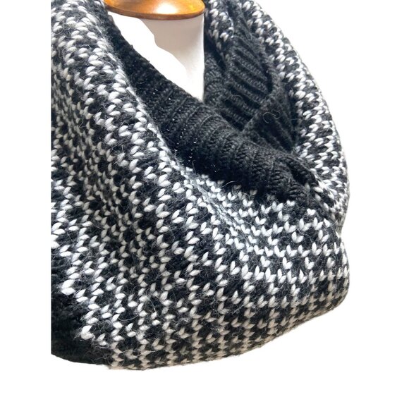 Lululemon Infinity Mad Fair Isle Scarf Silver Slate/Black One Size Winter Boho - Picture 6 of 14